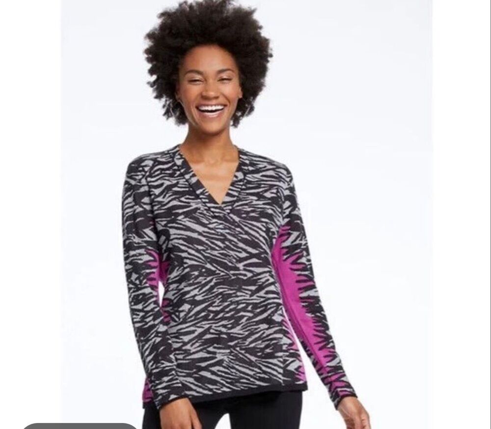 Nic+Zoe V-neck Animal Print Born To Run Sweater size L cotton blend